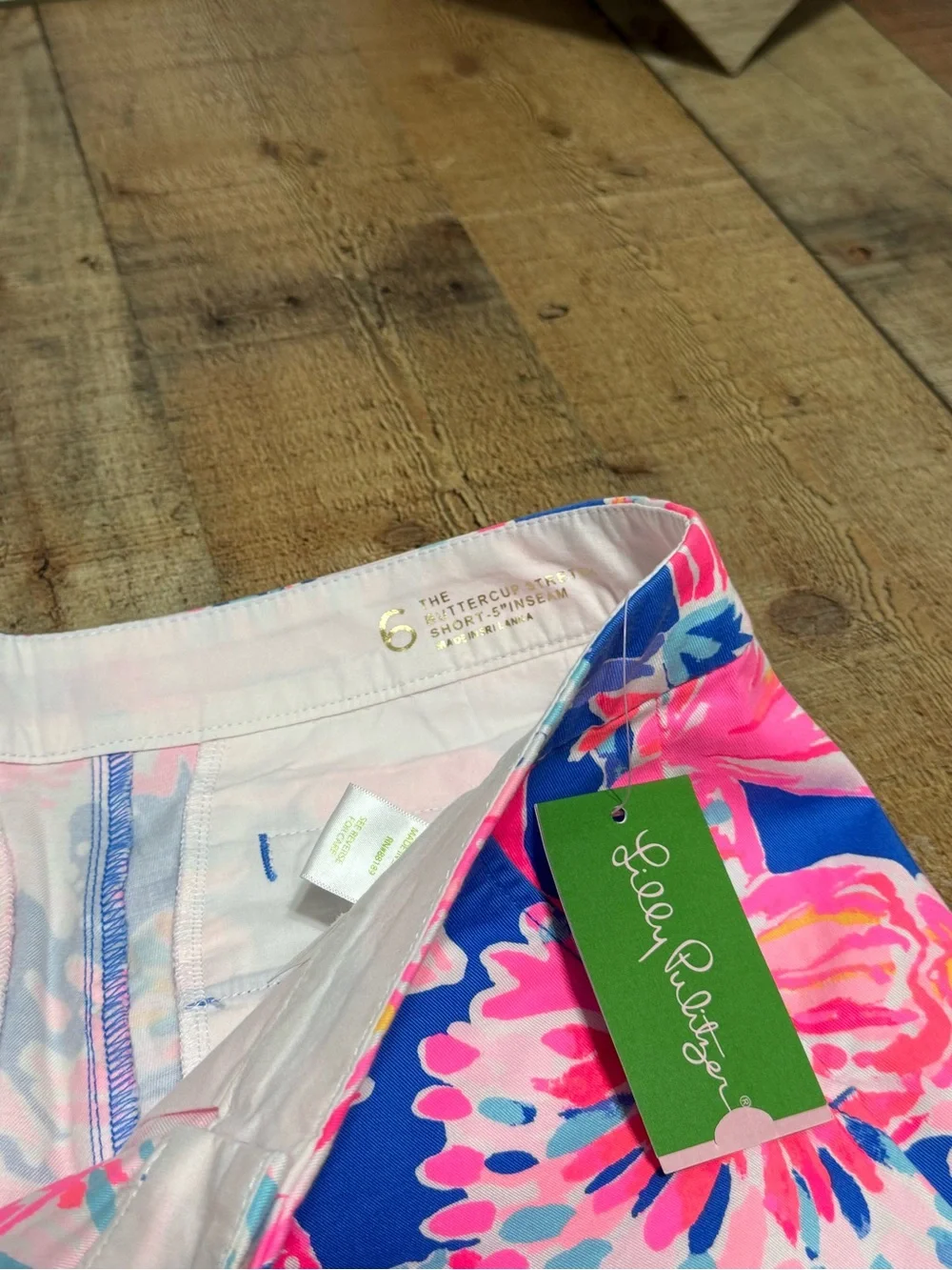 NWT Lilly Pulitzer Buttercup stretch shorts  Bennet Blue Bay dreamin  6